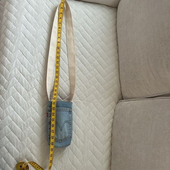 Repurposed Levi’s Jeans Crossbody Bag - Picture 5 of 5